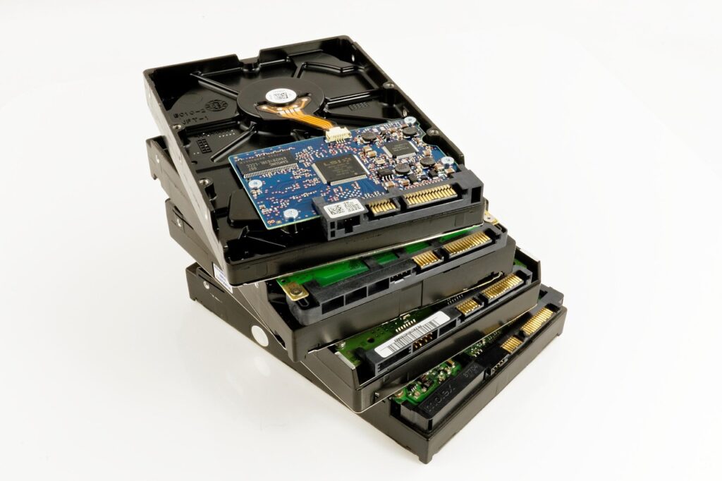 storage, storage medium, hard drive, hdd, technology, digital, computer, trace, smd, chip, semiconductor, silicon, electronics, electronics technician, hard drive, hard drive, hard drive, hard drive, hard drive, hdd, hdd, hdd